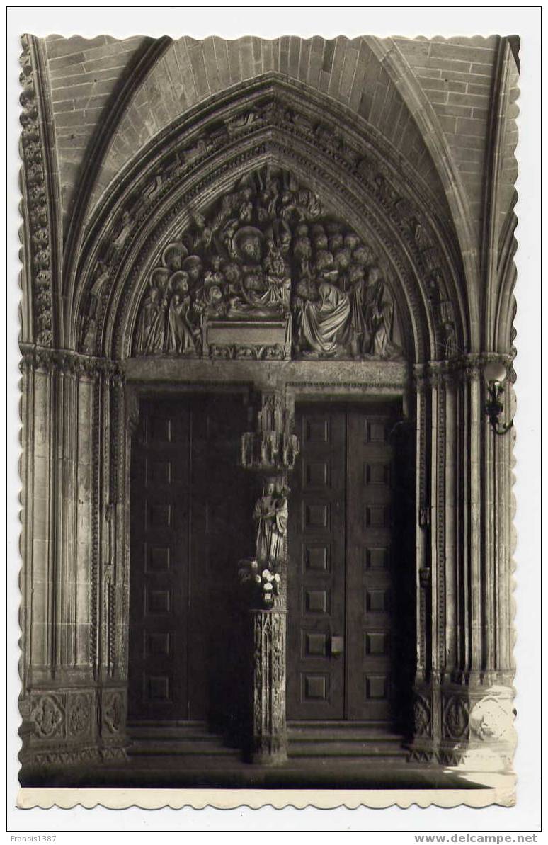 Réf 132  - PAMPLONA - Catedral Claustro. Puerta Del Amparo - Navarra (Pamplona)