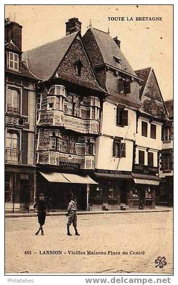 Lannion  Place Du Centre - Lannion