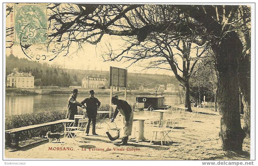 MORSANG     MAGNIFIQUE  LA TERRASSE DU VIEUX GARCON  ANIMEE     N°497 - Morsang Sur Orge