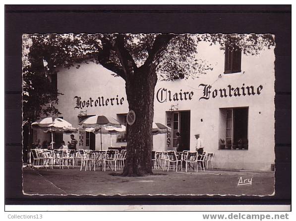 VAR - La Garde Freinet - L'hostellerie - La Garde Freinet