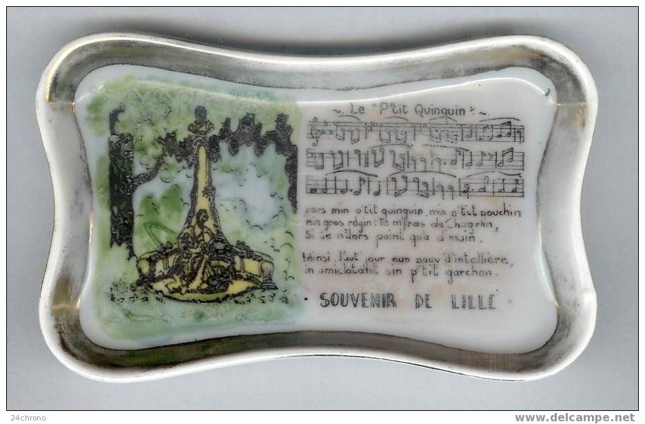 Coupelle Cendrier En Porcelaine De Limoges: Souvenir De Lille, Le P´tit Quinquin (06-5489) - Porcelain