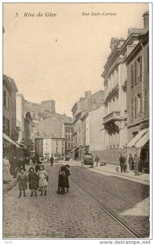 Cpa 559 - RIVE DE GIER - Rue Sadi-Carnot - Rive De Gier