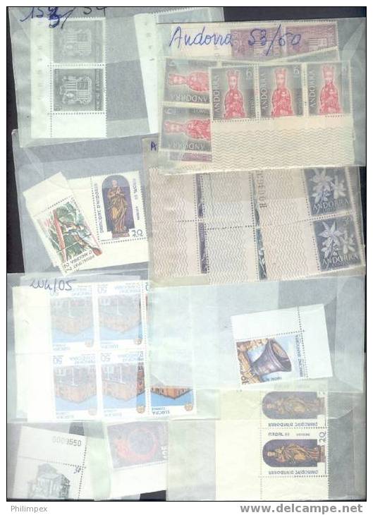 SPANISH ANDORRA, LITTLE STOCK IN GLASSINES NEVER HINGED **! - Collections