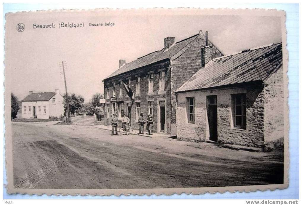 Beauwelz  Frontière - Douane - Momignies