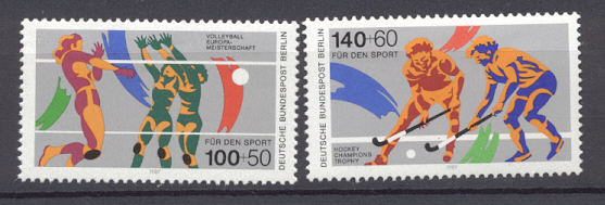 Berlin  797/798  * * TB   Sport ,volley Et Hockey - Volley-Ball