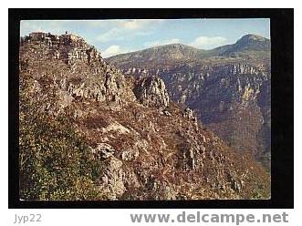 CP Alpes Maritimes 06 Gourdon Chemin Du Paradis, Pic Des Gourmettes - A Circulée - Gourdon