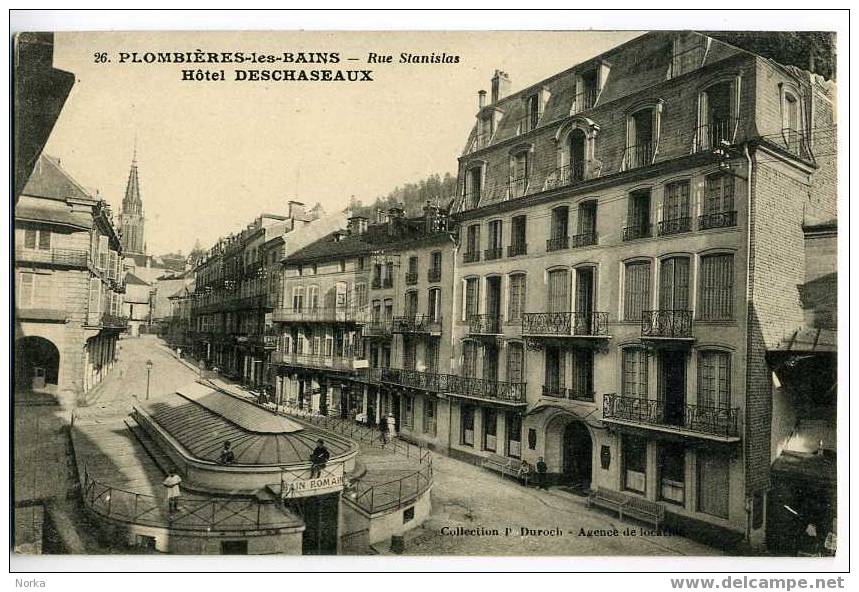 88 - PLOMBIERES LES BAINS. Rue Stanislas. Hôtel Deschaseaux. - Plombieres Les Bains