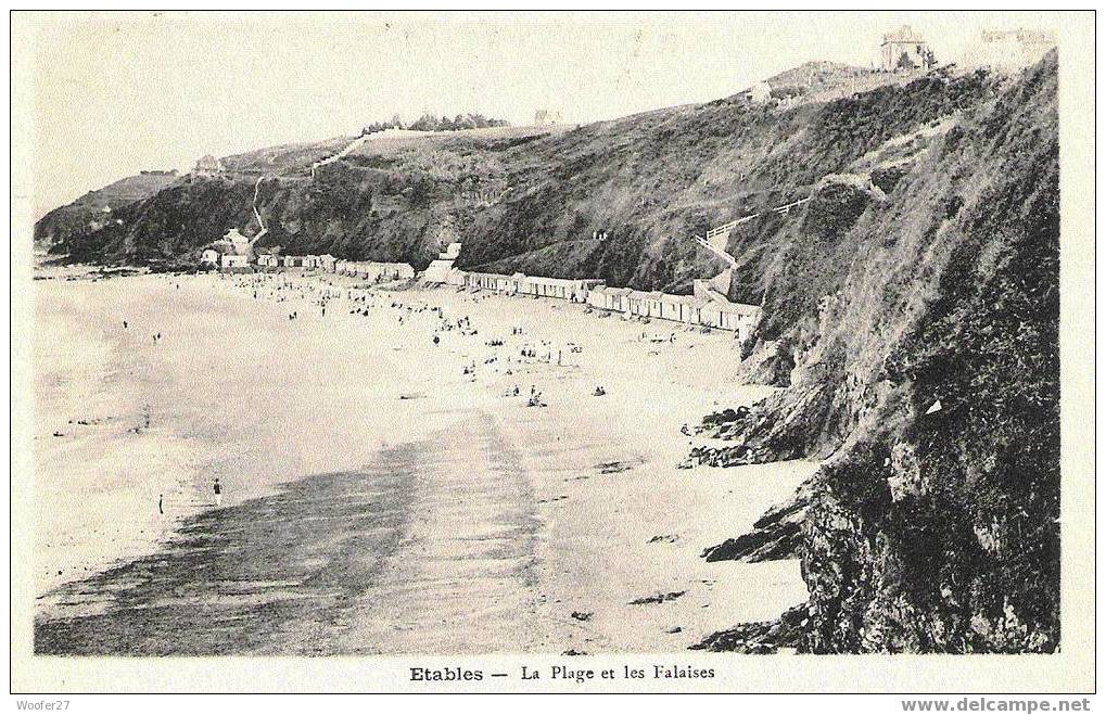 Cpa ETABLES La Plage Et Les Falaises - Etables-sur-Mer