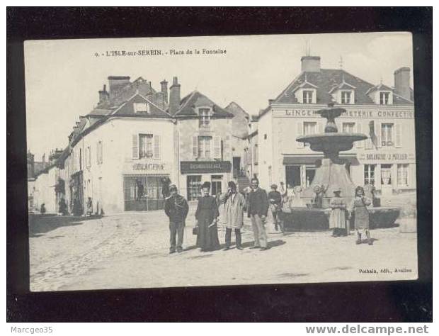 006697 L´isle Sur Serein Place De La Fontaine édit.pothain N°9 Animée Magasin ,gendarme ? - L'Isle Sur Serein