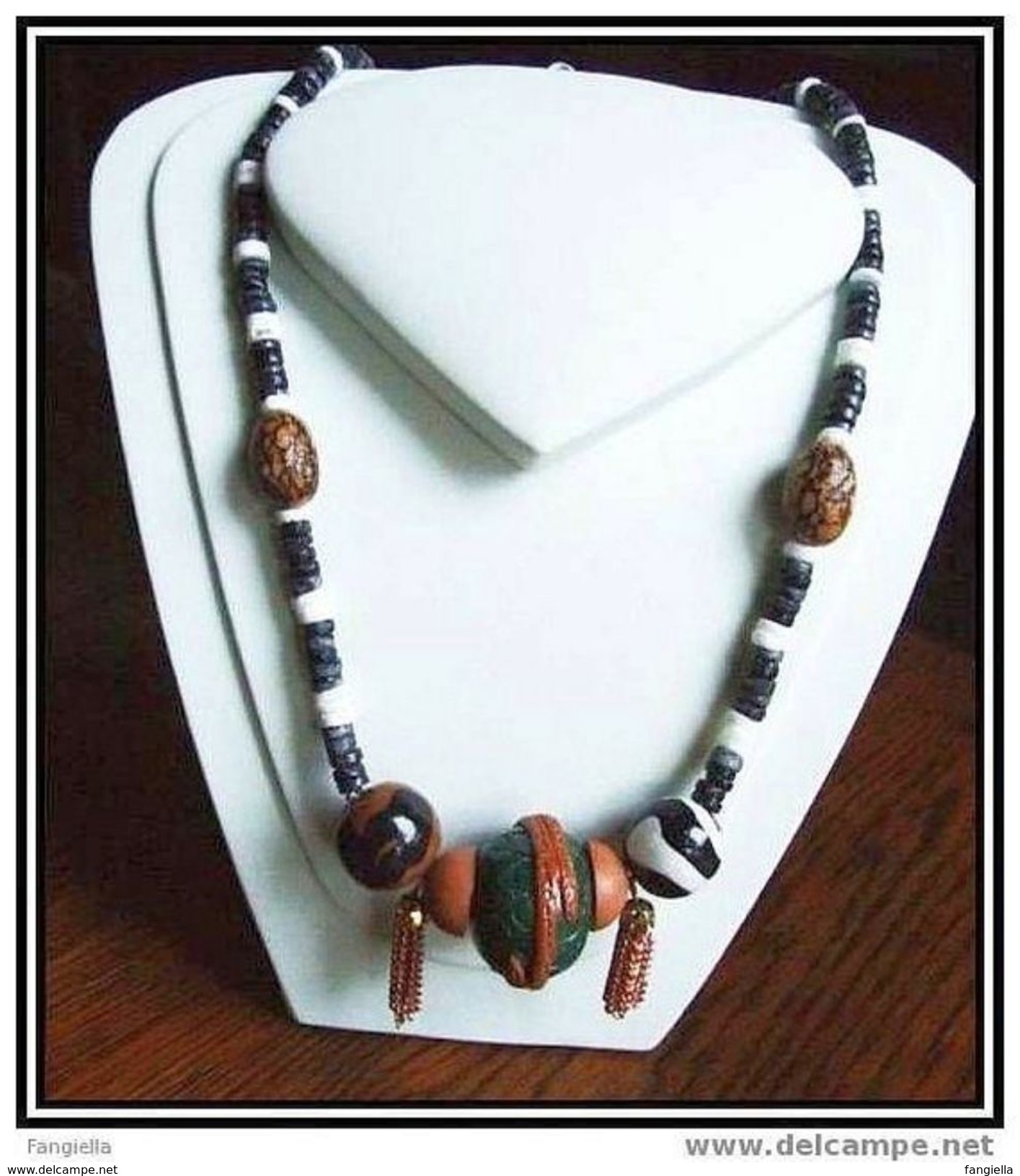 Collier Artisanal: Coquillages, Graines, Perles Thaï Et Pompons Métal Chaînette De Réglage - Modèle Unique 46cm - Ethniques