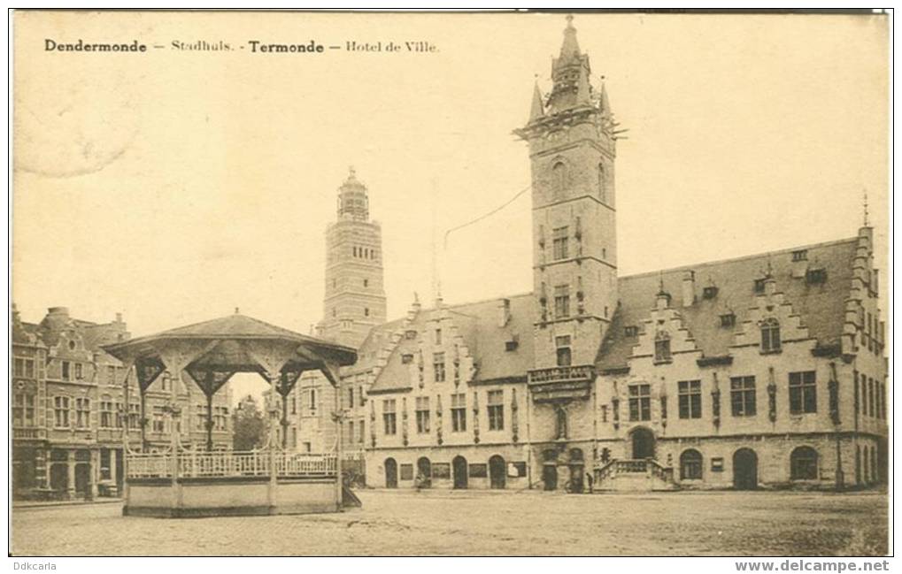 Dendermonde - Stadhuis + Kiosk - Dendermonde