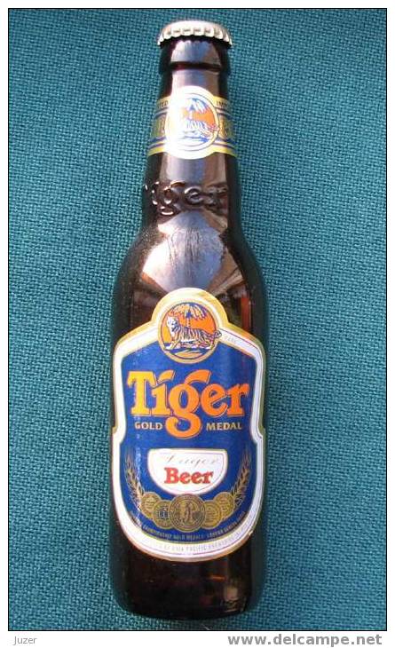 Singapore: TIGER Beer Bottle 33 Cl, EMPTY - Bière