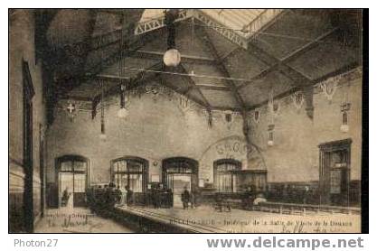 BELLEGARDE, Intérieur De La Salle De Visite De La Douane - Bellegarde-sur-Valserine