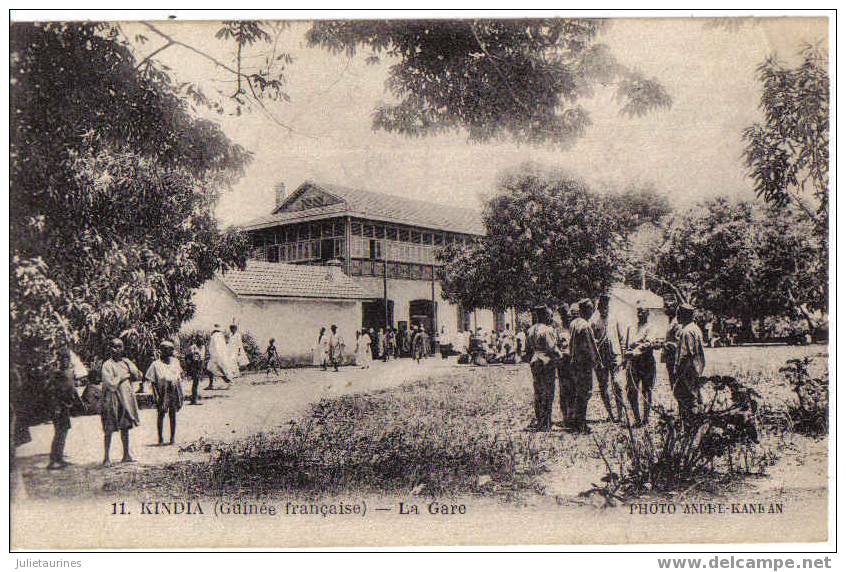 11.kindia(guinée-francaise) La Gare  Cpa Tres Bon état - Guinée Française