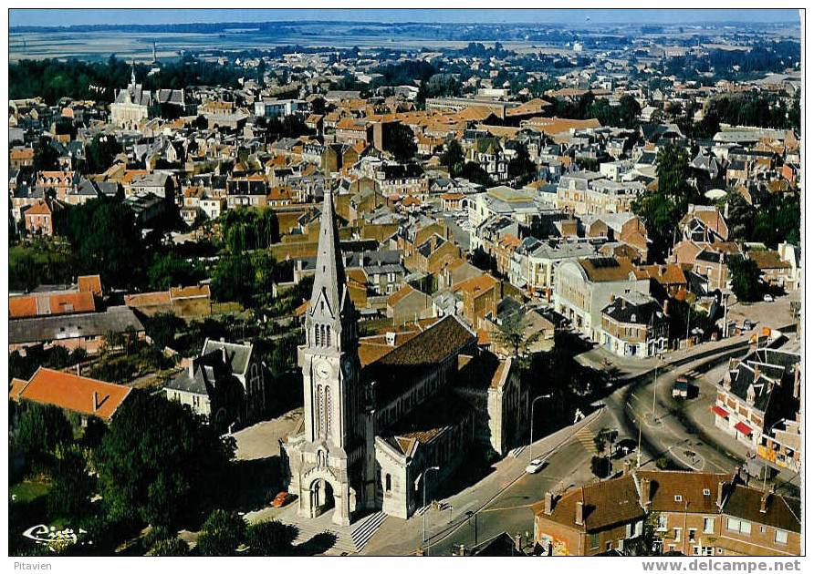 CPM CHAUNY Vue Aerienne - Année 80 - Chauny