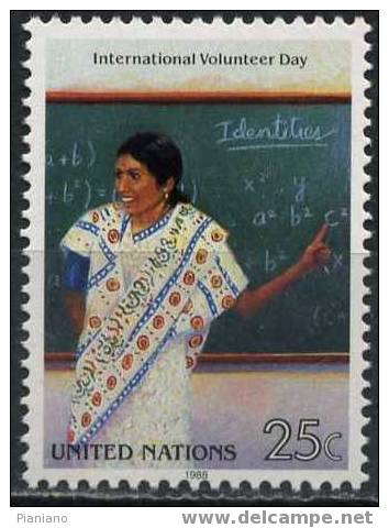 PIA - ONN - 1988 - Journée Internationale Des Volontaires - (Yv 517-18) - Unused Stamps