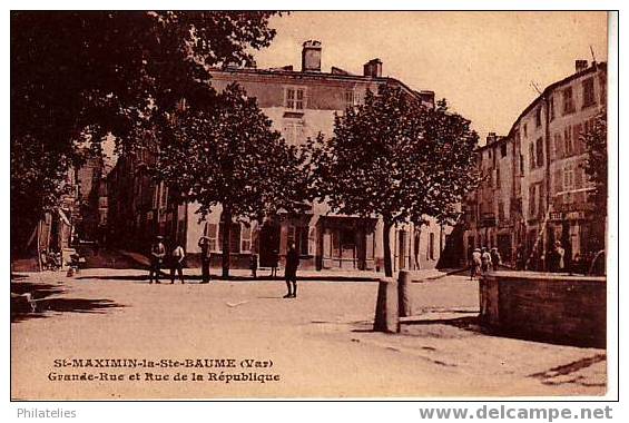 St  Maximin   Rue De La  Republique - Saint-Maximin-la-Sainte-Baume