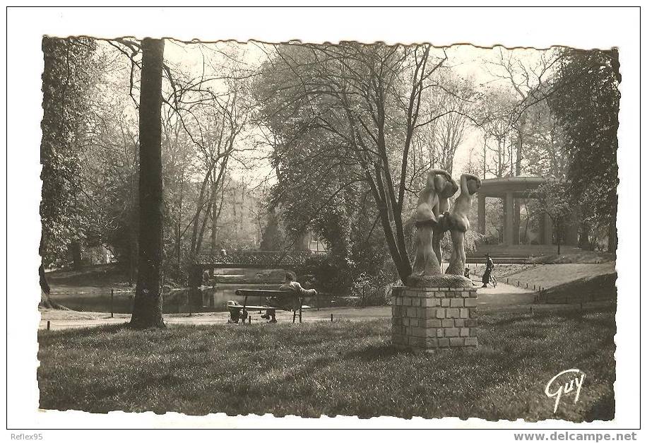 CLAMART - Le Parc Public - Clamart