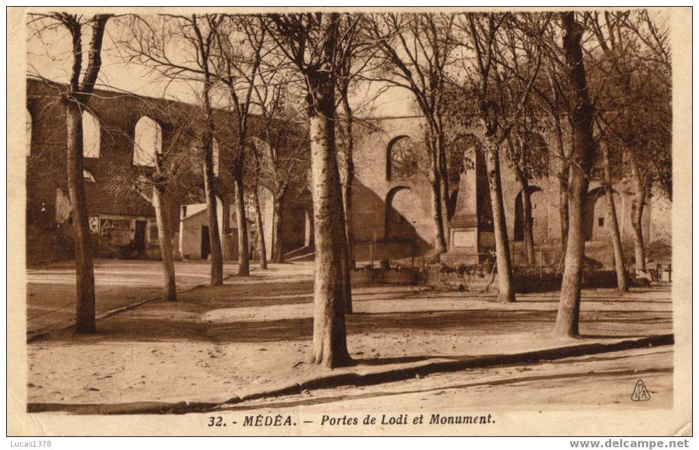 MEDEA / PORTE DE LODI ET MONUMENT - Médéa