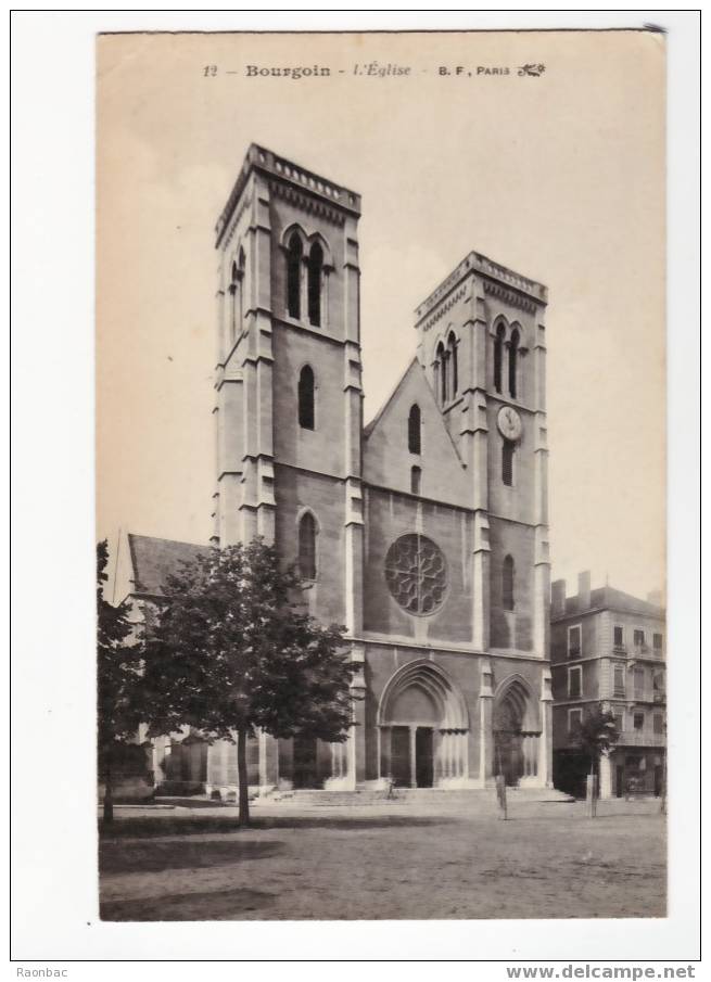 CPA---38----BOURGOIN----EGLISE - Bourgoin