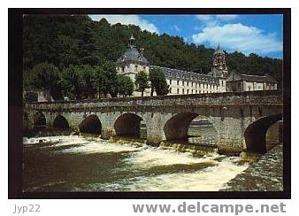 Jolie CP Dordogne 24 Brantôme La Dronne Au Pont Coudé L'Abbaye (fondée Par Charlemagne En 769) - Neuve - Brantome