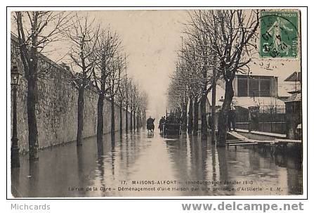 CPA 94 MAISONS ALFORT - La Rue De La Gare, Inondations 1910 - Maisons Alfort