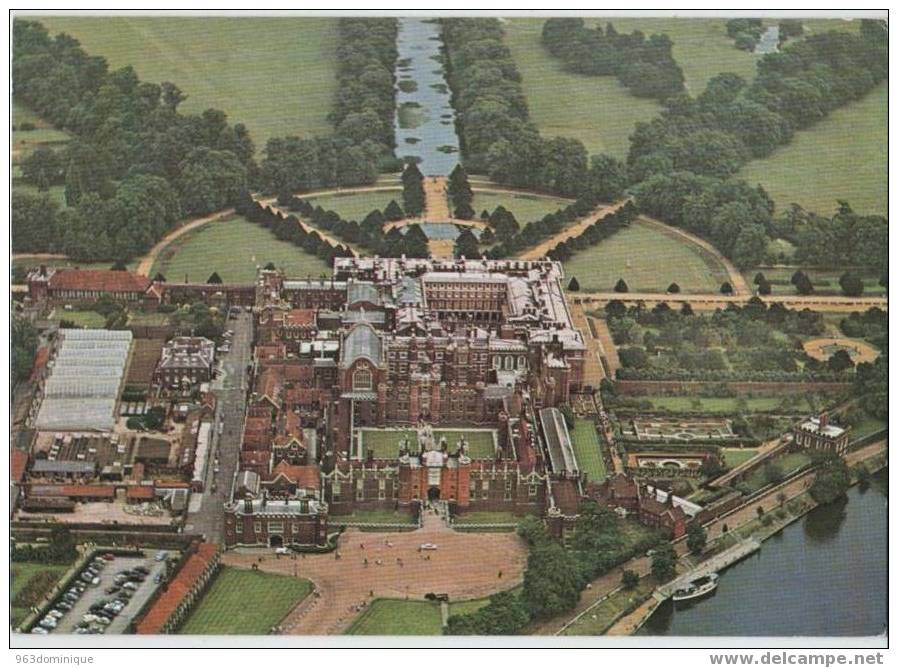 Hampton Court Palace , Middlesex , Air View From North-west - Middlesex