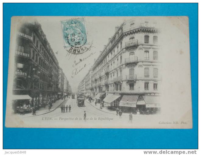 69) Lyon -café Riche - Tram -  Rue De La République  - 1905-   Tres Belle Carte - Lyon 1