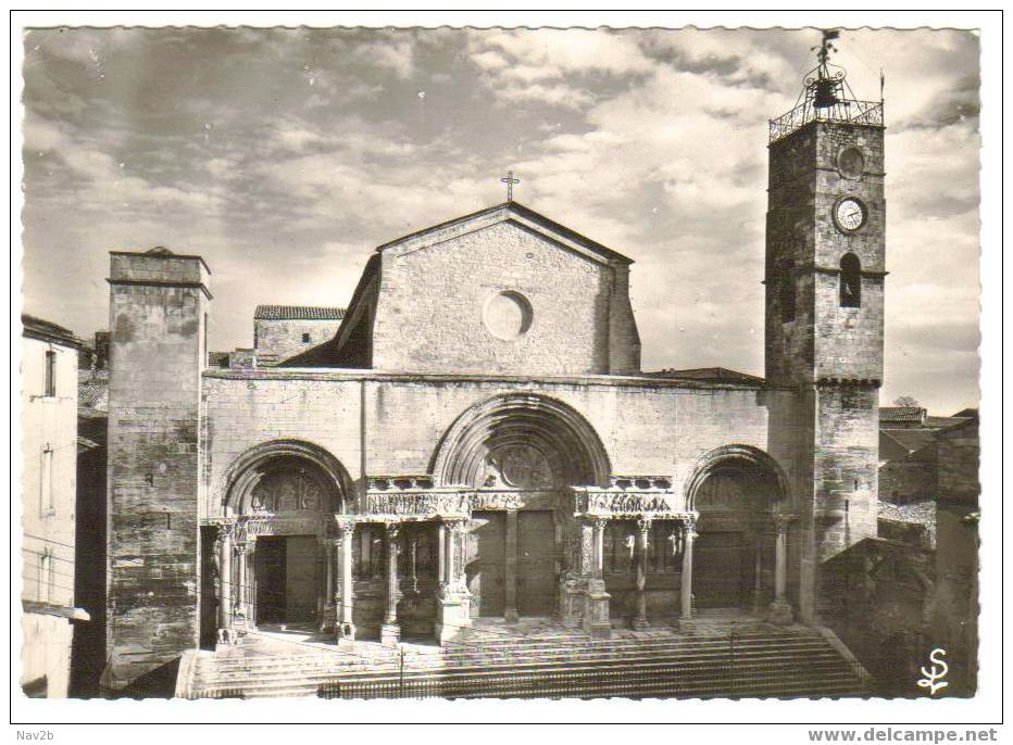 Saint Gilles,l'église - Saint-Gilles