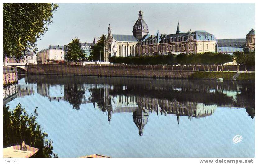 Chateau Gontier HOPITAL ET LA MAYENNE - Chateau Gontier