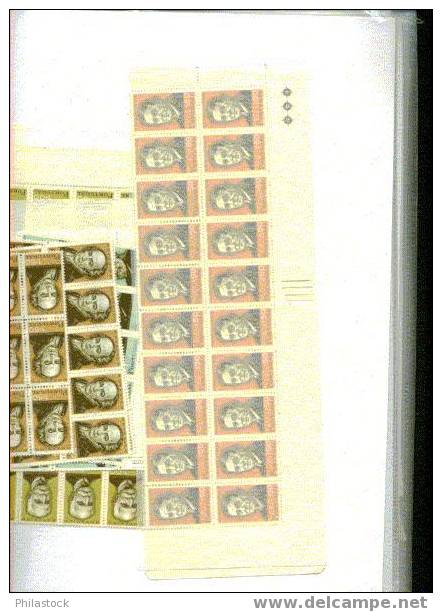 PORTUGAL LOT ** Feuilles, Fragments De Feuilles Et Grands Blocs Tres Etales 1952/1970 Environ - Full Sheets & Multiples