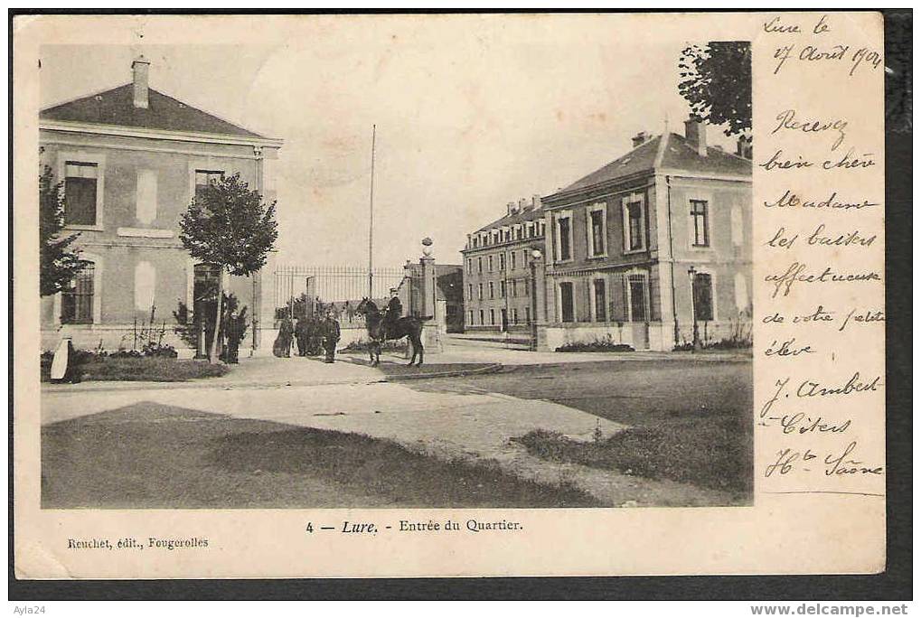 CPA  74   LURE   Entrée Du Quartier  Régiment Caserne  Soldat  Cavalerie  1904 - Lure