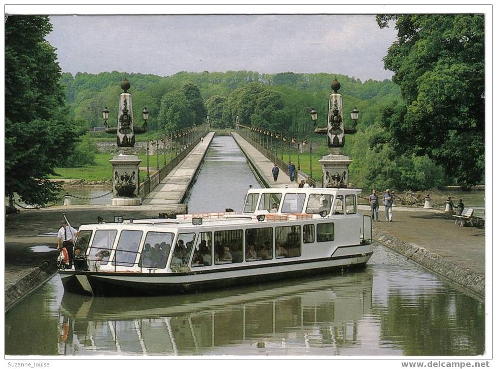 ¨Bâteau Mouche "Le Loiret"  Pont-Canal De Briarde. - Briare