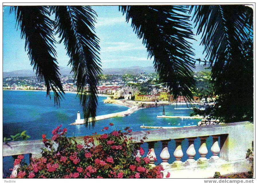 Carte Postale De Nice - L'entrée Du Port - Transport Maritime - Port