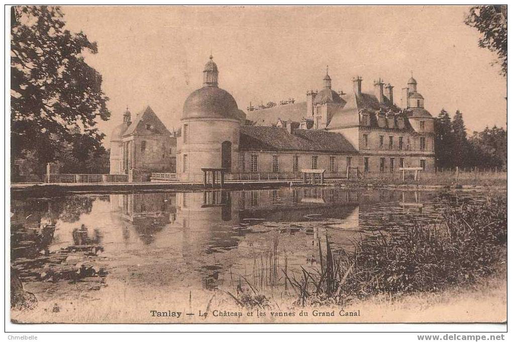 89 TANLAY Le Château Et Les Vannes Du Grand Canal - Tanlay