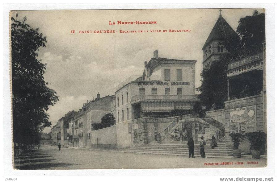 13  -  SAINT-GAUDENS  --  Escalier De La Ville Et Boulevard - Saint Gaudens