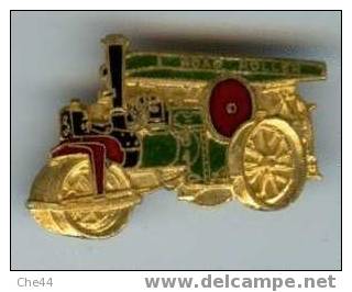 Road Roller. (Provenance GB) - Brooches