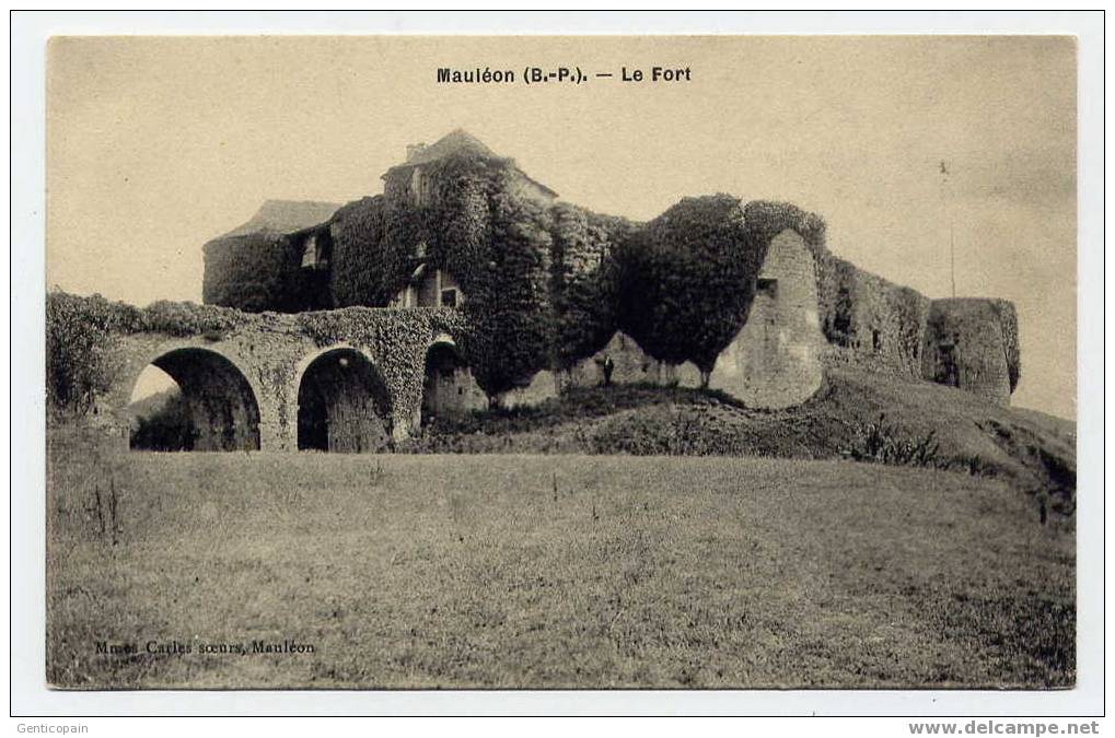 H134 - MAULEON - Le Fort - Mauleon Licharre