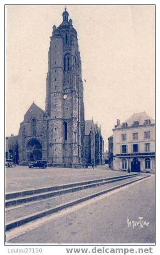 BRESSUIRE - Eglise Notre-Dame - Bressuire