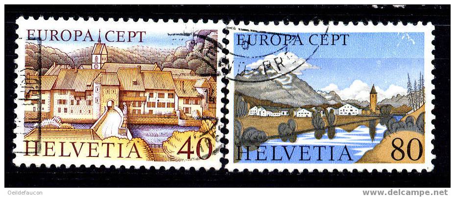 SUISSE - Yvert - 1024/25 - Cote 1 € - 1977