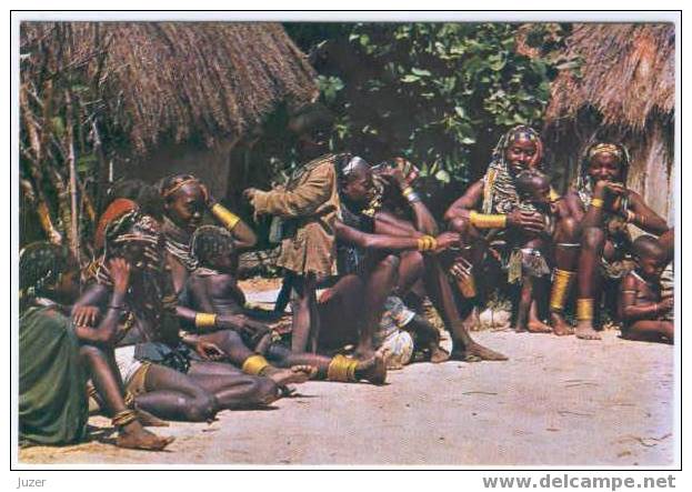 Angola: Semi NUDE Women With Children. Old Postcard - Angola