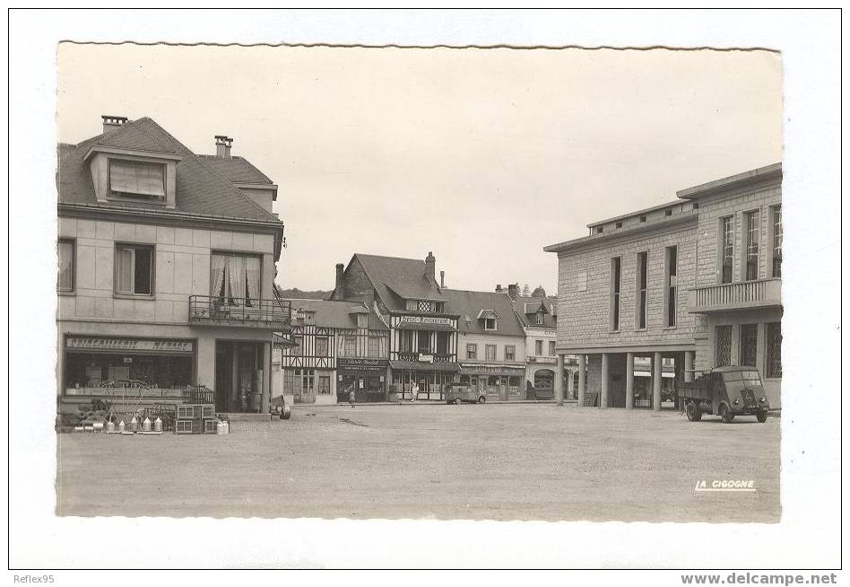 DUCLAIR - La Place Du Marché - Duclair