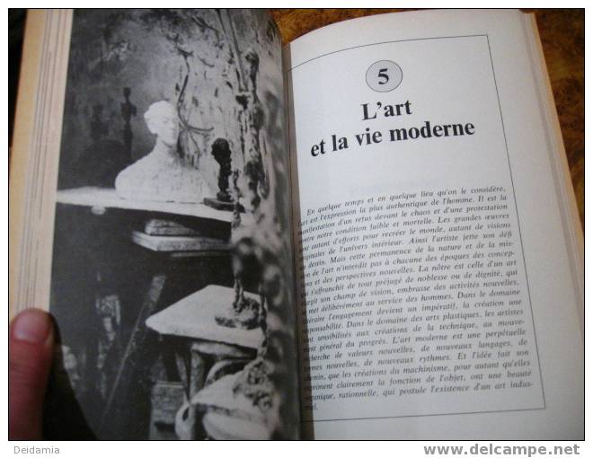 Le Monde Moderne Collection G. BELLOC, 1975  Spécimen - 18 Ans Et Plus