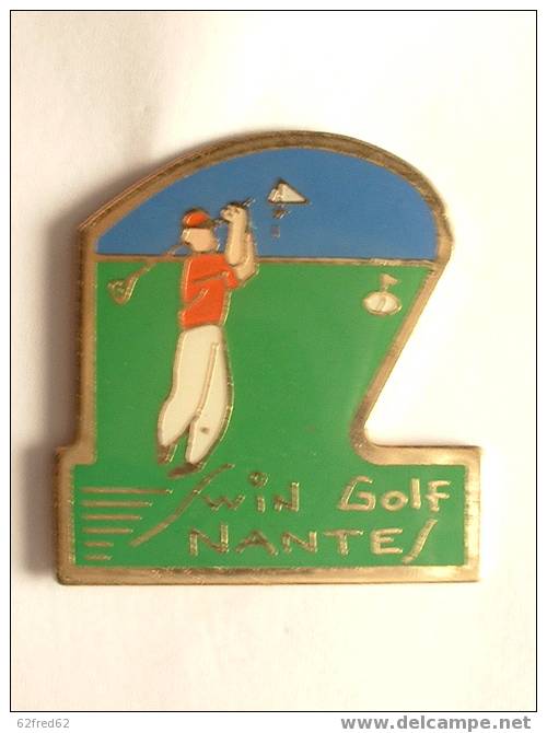 SWIN GOLF NANTES - Golf
