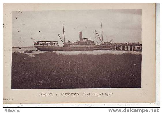 DAHOMEY   PORTO NOVO   BATEAU SUR LA LAGUNE - Dahomey