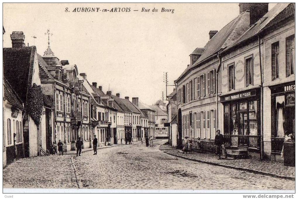 AUBIGNY - RUE DU BOURG - Aubigny En Artois