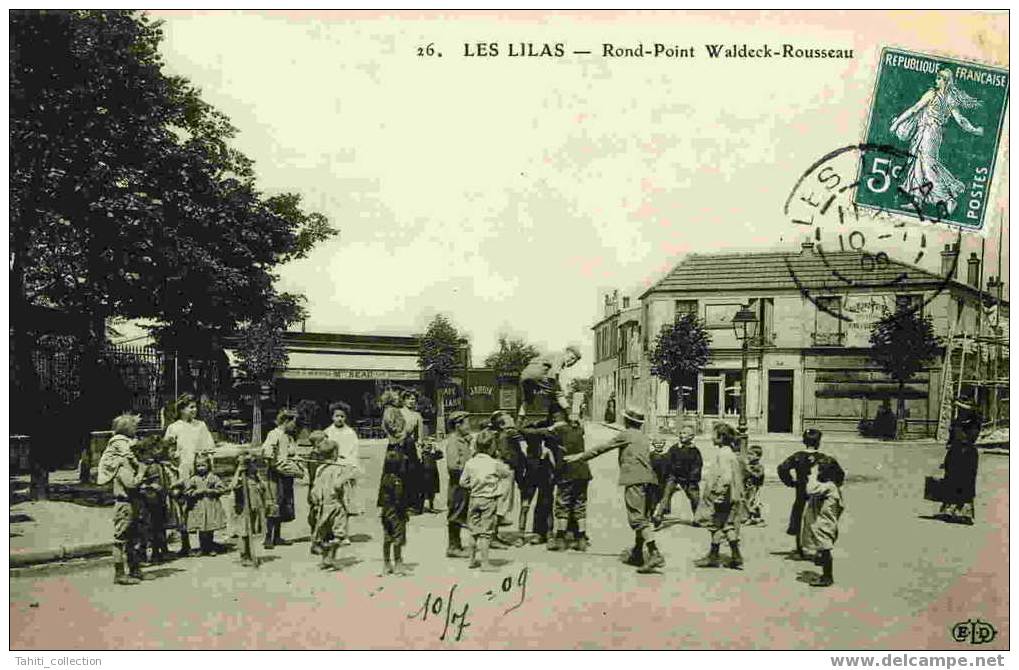 LES LILAS - Rond-Point Walldeck-Rousseau - Les Lilas