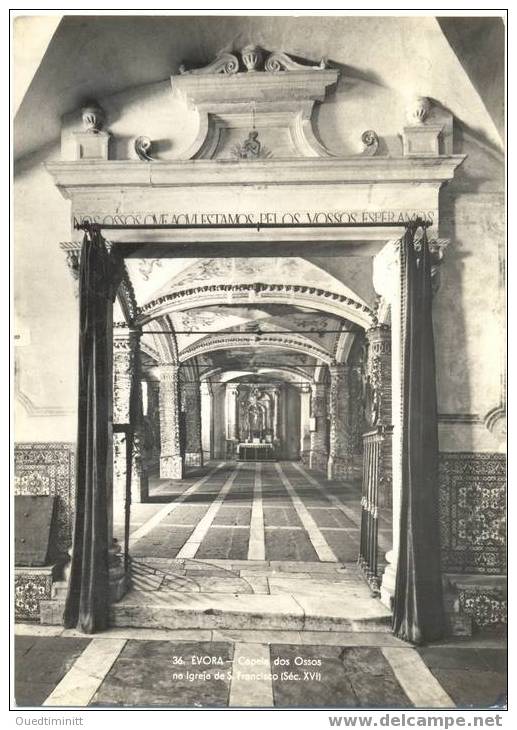 Portugal .Evora.Capela Dos Ossos.Igraja S.Francisco. - Evora