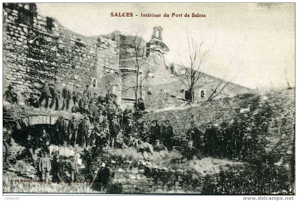 66 SALCES Intérieur Du Fort  ( Brun) - Salses