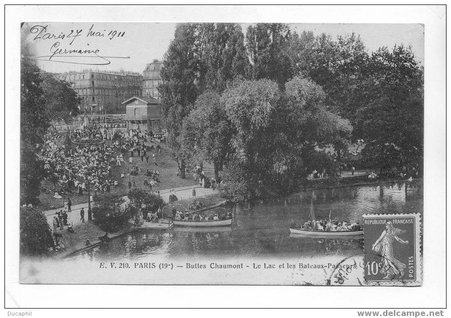 PARIS BUTTES CHAUMONT LE LAC ET LES PASSEURS - District 19